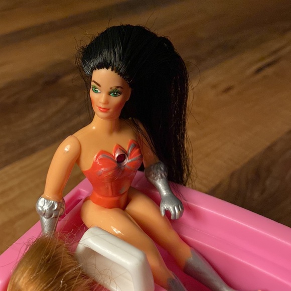 That Time She-Ra Stole Barbie’s Jeep - Picture 5 of 8